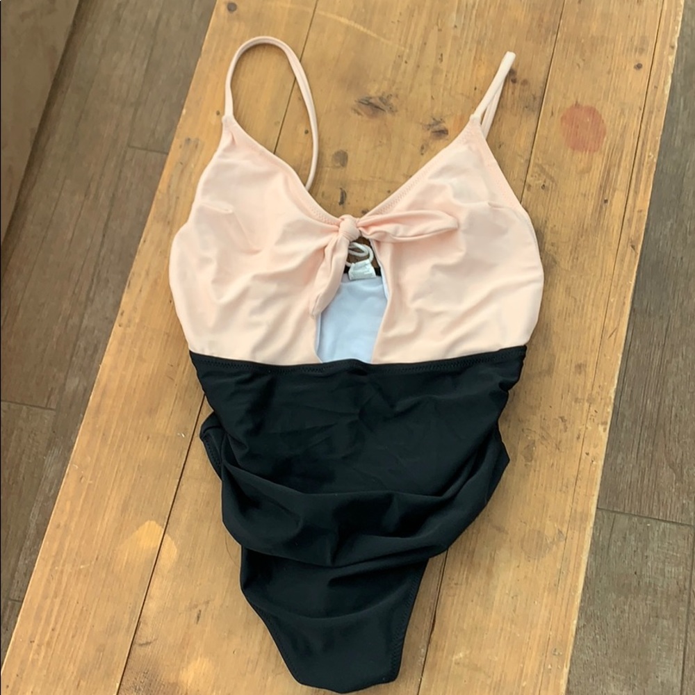 Cupshe Onepiece Swinsuit